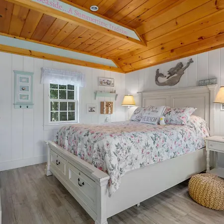 Seaside Cottages - Cottage 13 - Seaglass